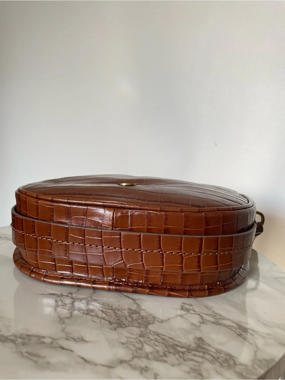 J.Crew Classic Large Saddle Bag in Croc-Embossed Leather – Brown / Hazelnut